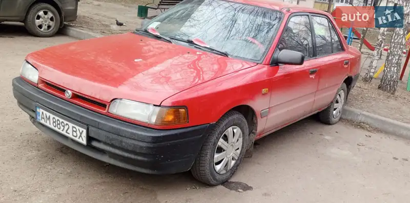 Mazda 323 1992