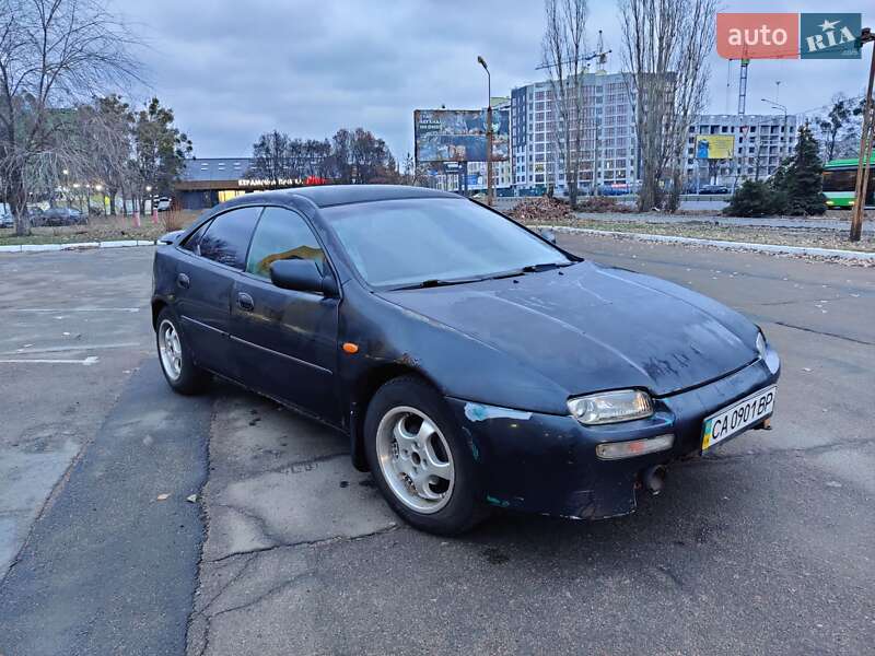 Хэтчбек Mazda 323 1995 в Черкассах