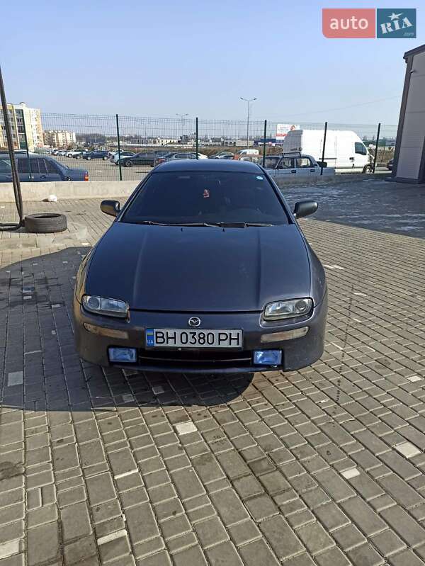 Mazda 323 1997
