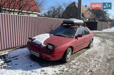 Хэтчбек Mazda 323 1993 в Киеве