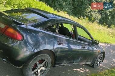 Седан Mazda 323 1995 в 
