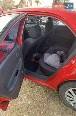 Седан Mazda 323 1997 в 