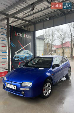 Хетчбек Mazda 323 1997 в 