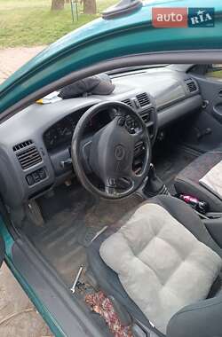 Хэтчбек Mazda 323 1997 в Николаеве