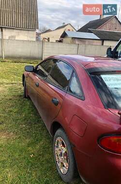 Хетчбек Mazda 323 1997 в 