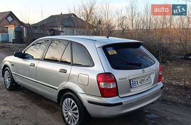Хетчбек Mazda 323 1998 в Городку