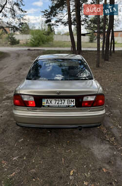 Седан Mazda 323 1995 в 
