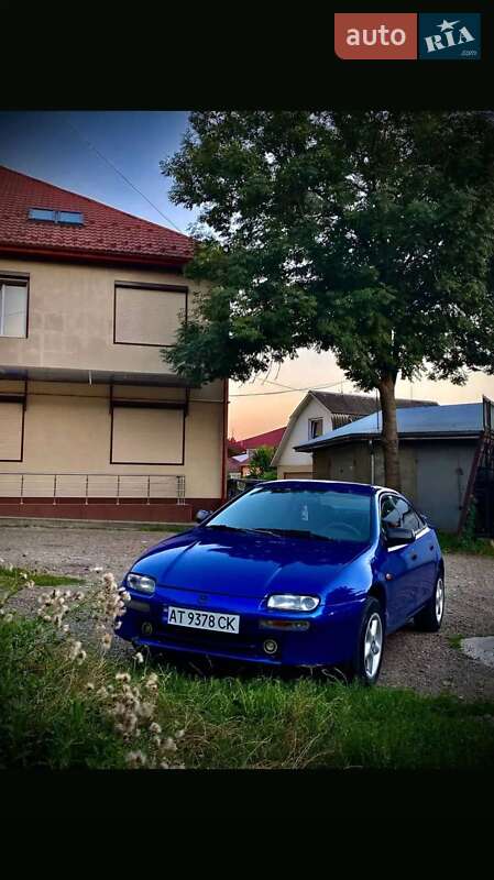 Mazda 323 1997