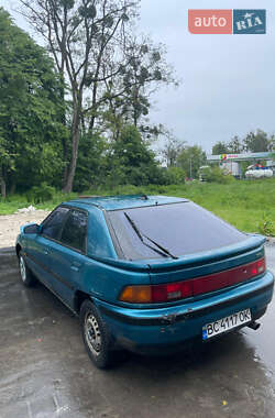 Хэтчбек Mazda 323 1992 в 