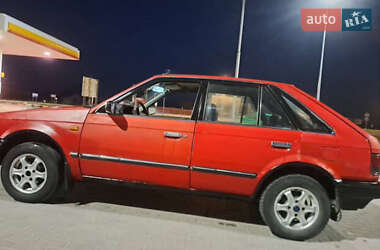 Хэтчбек Mazda 323 1987 в Долине