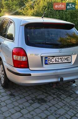 Хэтчбек Mazda 323 1999 в 