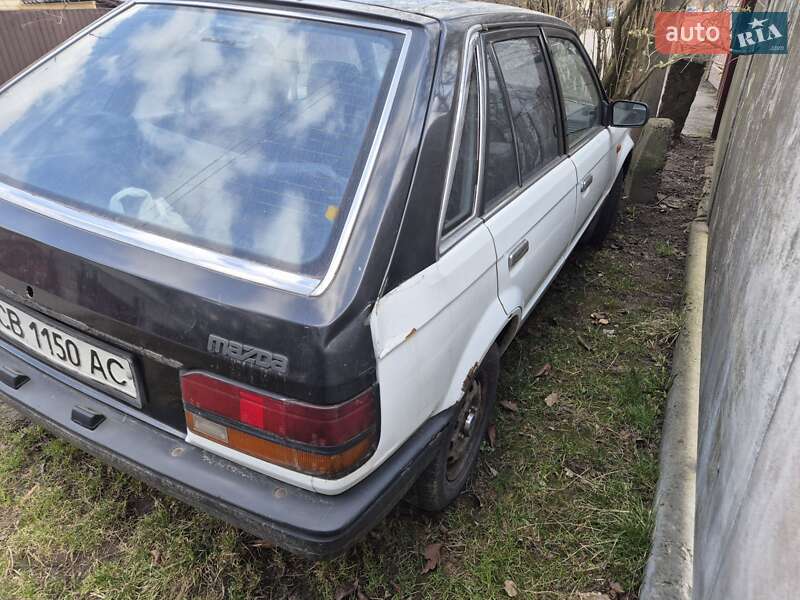 Хетчбек Mazda 323 1987 в Чернігові фото 5 Хетчбек Mazda 323 1987 в Чернігові