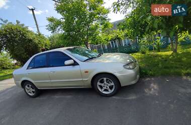 Седан Mazda 323 2003 в Одесі