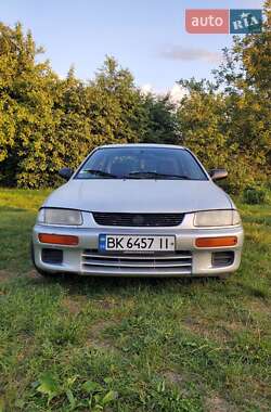 Седан Mazda 323 1996 в Ровно