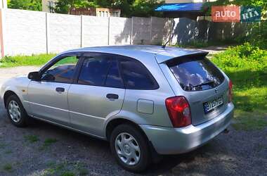 Хэтчбек Mazda 323 2003 в 