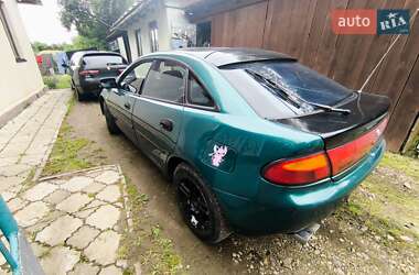 Хэтчбек Mazda 323 1996 в 