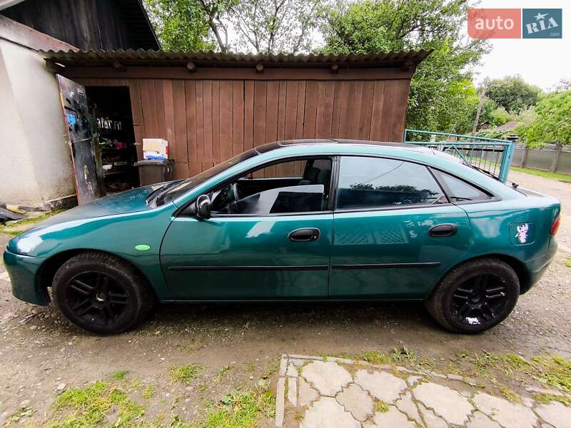 Mazda 323 1996