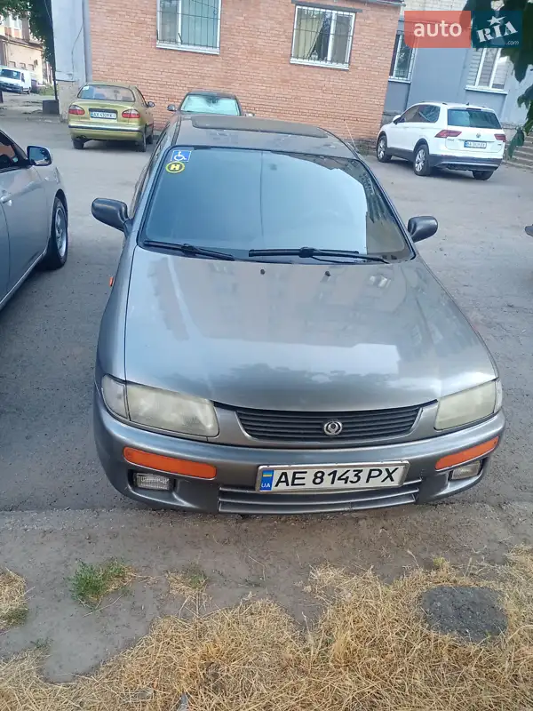 Mazda 323