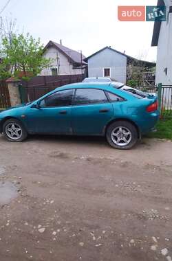Хэтчбек Mazda 323 1995 в 