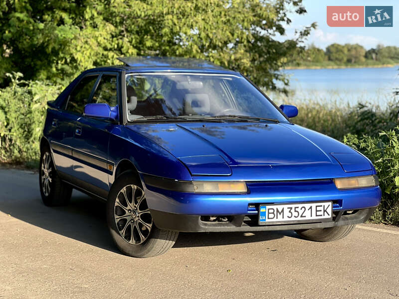Хэтчбек Mazda 323 1994 в Ахтырке