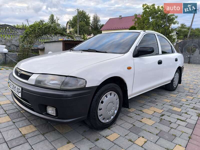 Mazda 323 1998
