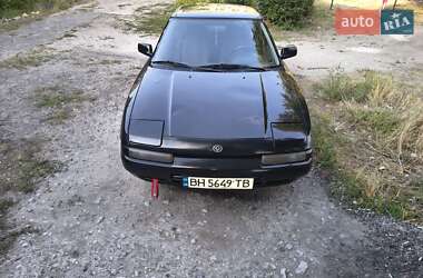 Хэтчбек Mazda 323 1991 в 