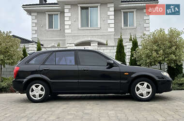 Хетчбек Mazda 323 2003 в Одесі