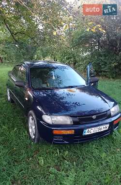 Седан Mazda 323 1996 в Ровно