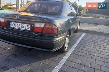 Седан Mazda 323 1998 в 