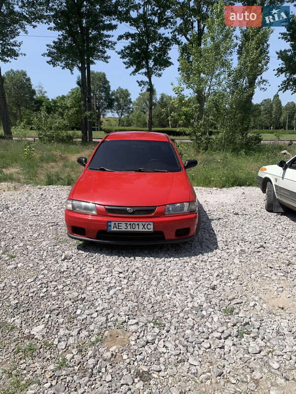 Mazda 323 1997