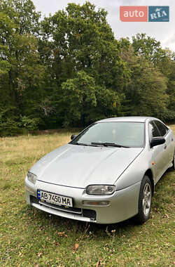 Хэтчбек Mazda 323 1998 в 