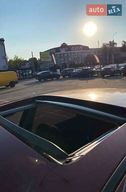 Седан Mazda 323 1996 в 
