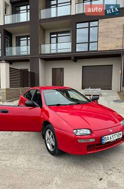 Хэтчбек Mazda 323 1995 в 