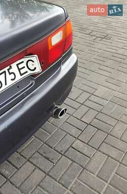 Седан Mazda 323 1994 в Днепре