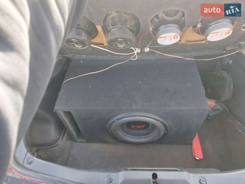 Хэтчбек Mazda 323 1994 в Нововолынске фото 14 Хэтчбек Mazda 323 1994 в Нововолынске