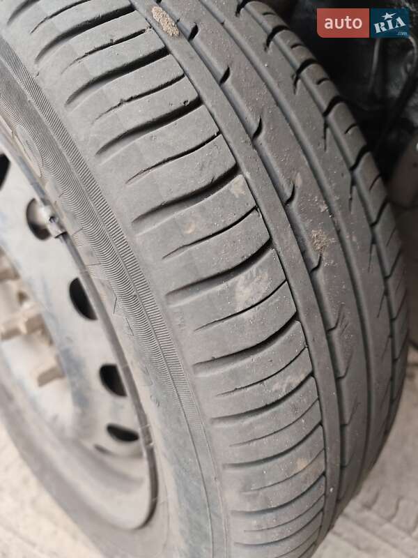 Седан Mazda 323 1998 в Змиеве