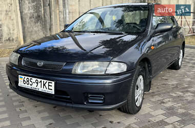 Седан Mazda 323 1998 в Лубнах
