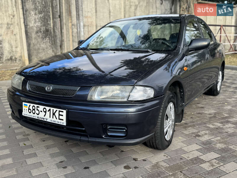 Mazda 323 1998