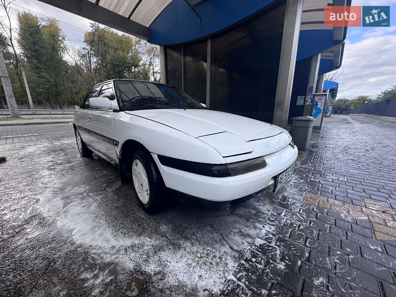 Хэтчбек Mazda 323 1990 в Днепре