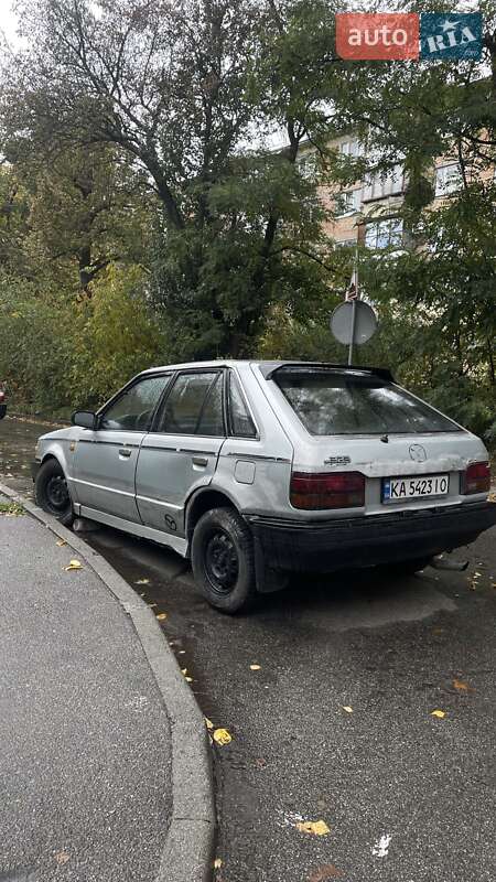 Хэтчбек Mazda 323 1987 в Вышгороде фото 2 Хэтчбек Mazda 323 1987 в Вышгороде