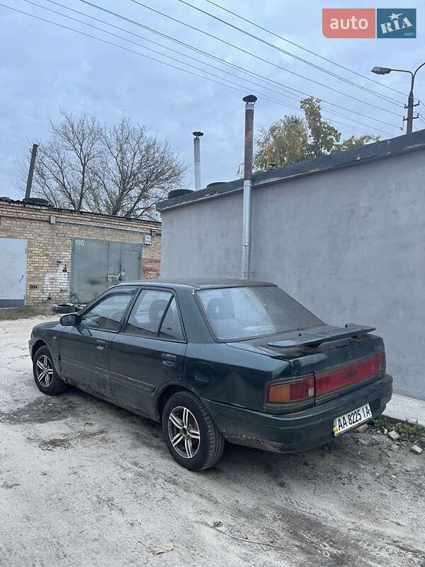 Седан Mazda 323 1994 в Ирпене фото 6 Седан Mazda 323 1994 в Ирпене
