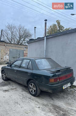 Седан Mazda 323 1994 в  фото 6 Седан Mazda 323 1994 в