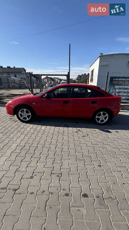 Хетчбек Mazda 323 1995 в Львові фото 5 Хетчбек Mazda 323 1995 в Львові