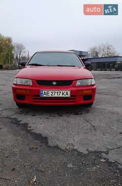 Седан Mazda 323 1996 в Синельниково