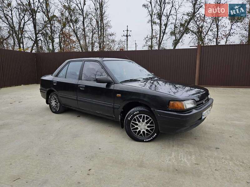 Седан Mazda 323 1995 в Обухове фото 10 Седан Mazda 323 1995 в Обухове