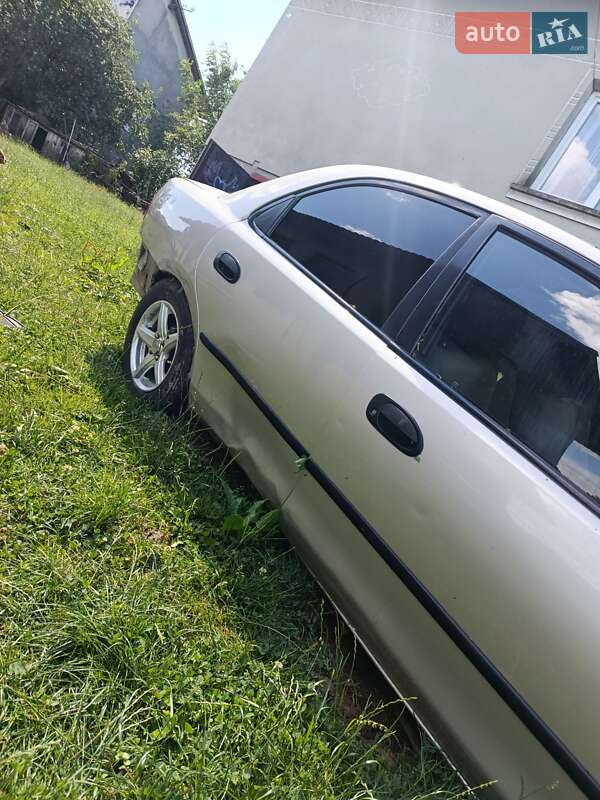 Седан Mazda 323 1996 в Дрогобичі фото 8 Седан Mazda 323 1996 в Дрогобичі