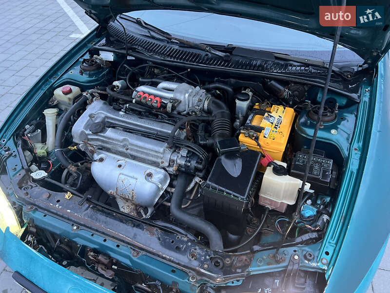 Хетчбек Mazda 323 1996 в Вінниці