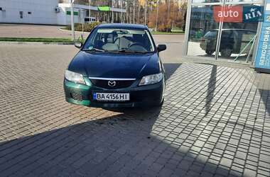 Седан Mazda 323 2001 в Кропивницком