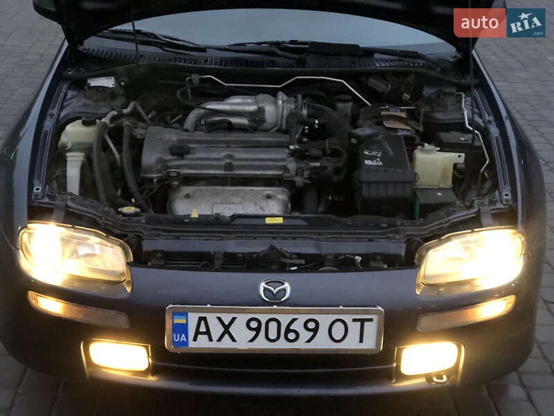 Хетчбек Mazda 323 1998 в Харкові