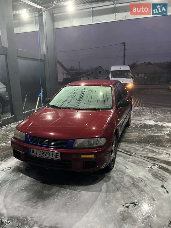 Mazda 323 1996